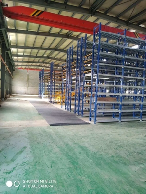 Industry Heavy Duty Customized Mezzanine Floor Racking With Multi Levels Height 5-15m